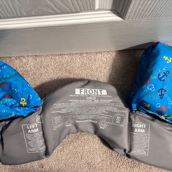 Paw Patrol Swim vest with arm floats - Picture 5 of 5